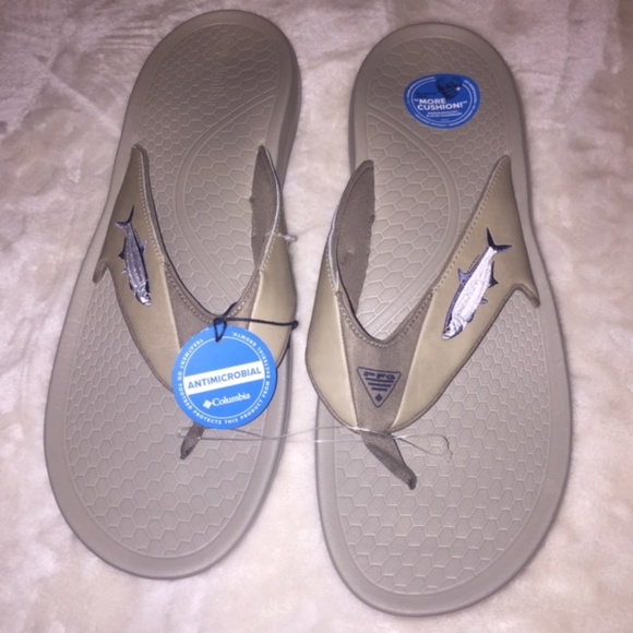 columbia fish flip flops